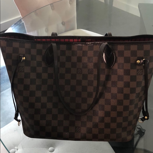 Louis Vuitton Handbags - Louis Vuitton never full tote bag